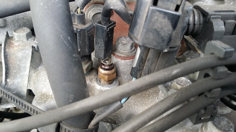 Illustration for article titled Here's How To Remove A Broken Bolt Without Losing Your Mind